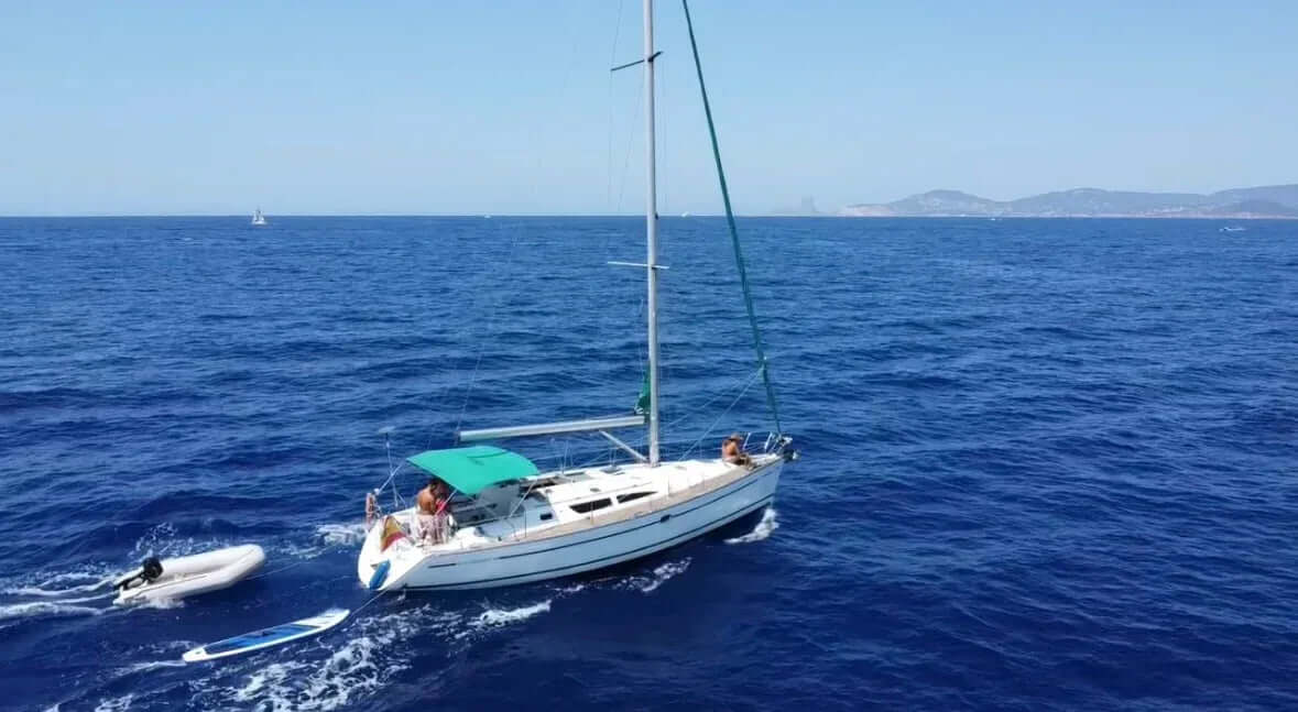 Alquiler Barco Valencia - -CaranvaSports - temporada 2026