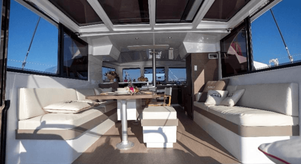 Aluguer de Catamarã Bali Catspace — Ibiza