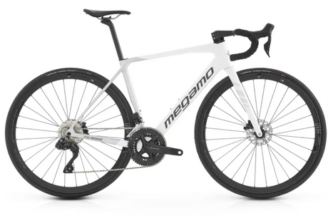 Alquiler Bicis Carretera de Carbono en Barcelona - Carretera / Bianchi Infinito XE -CaranvaSports - temporada 2026